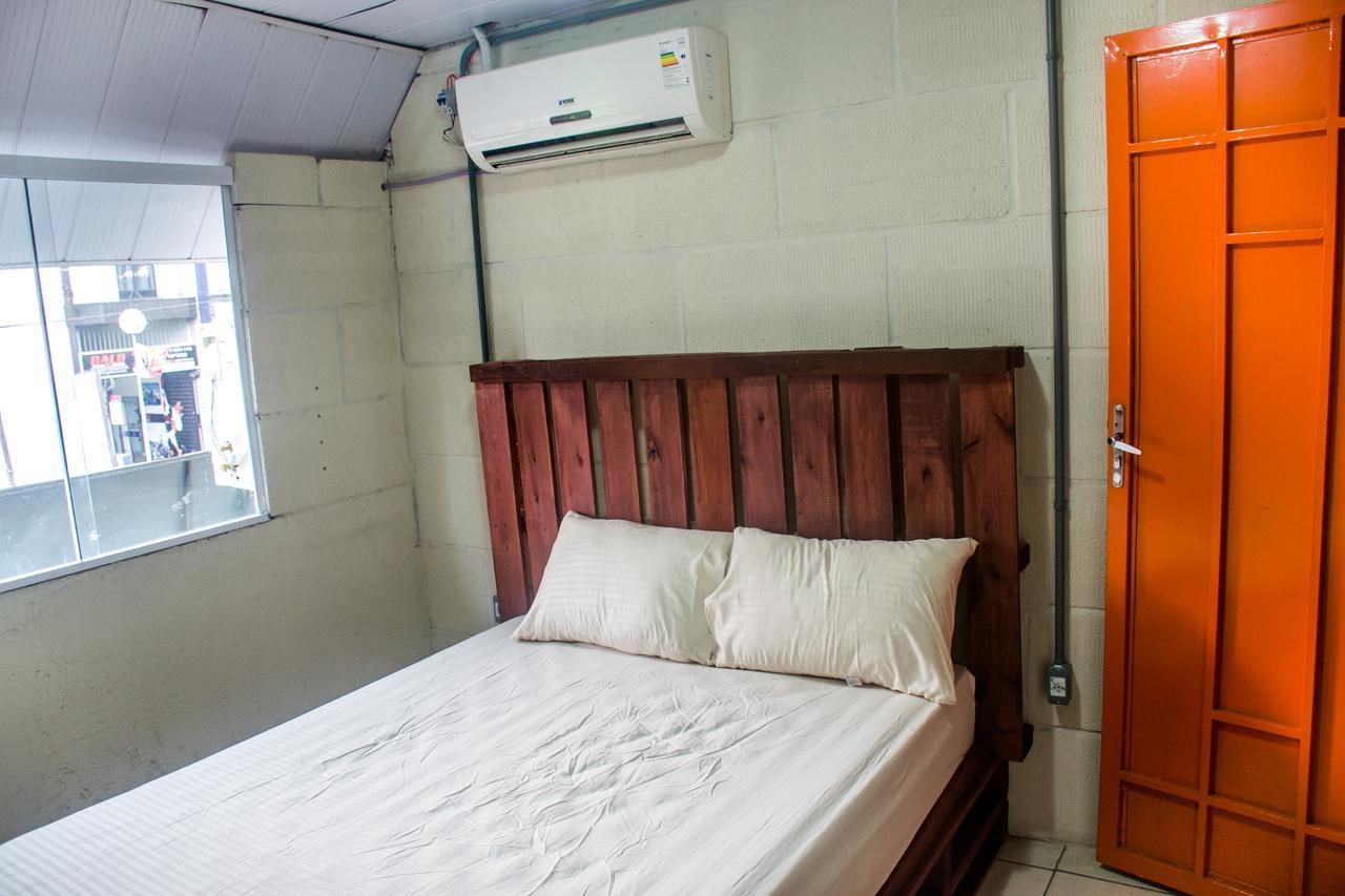 Hostel Vila Vr Volta Redonda Esterno foto