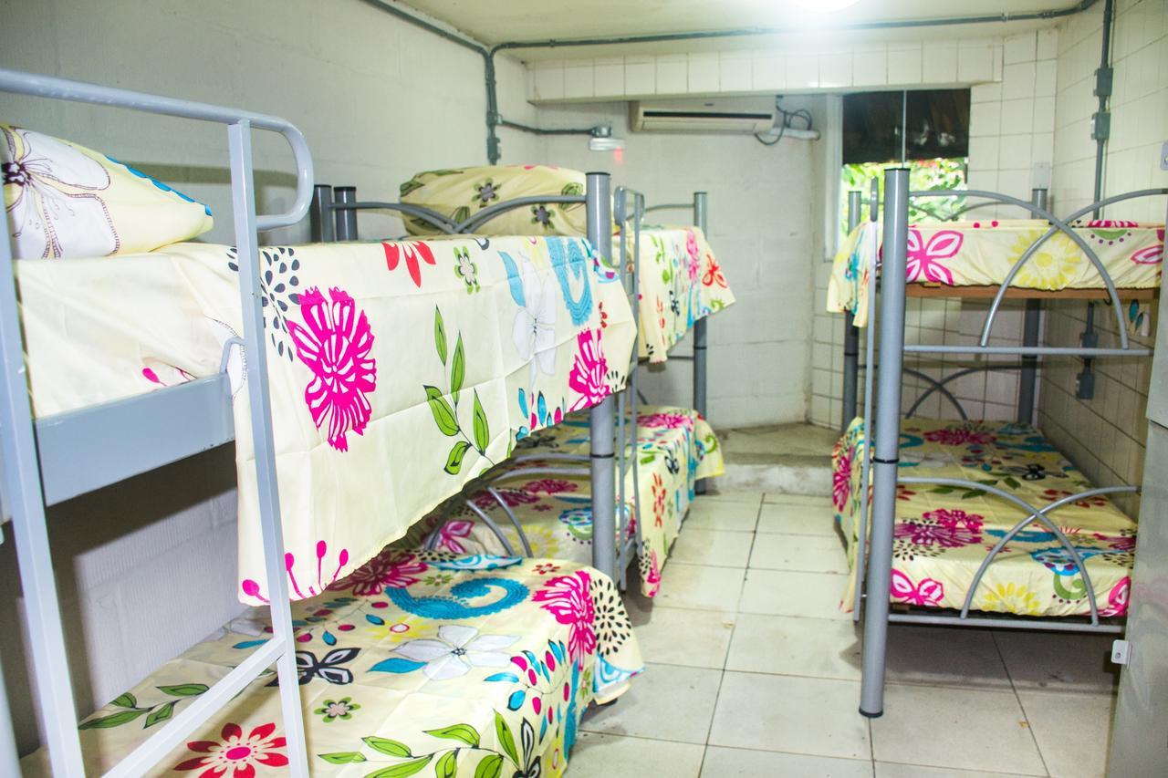 Hostel Vila Vr Volta Redonda Esterno foto